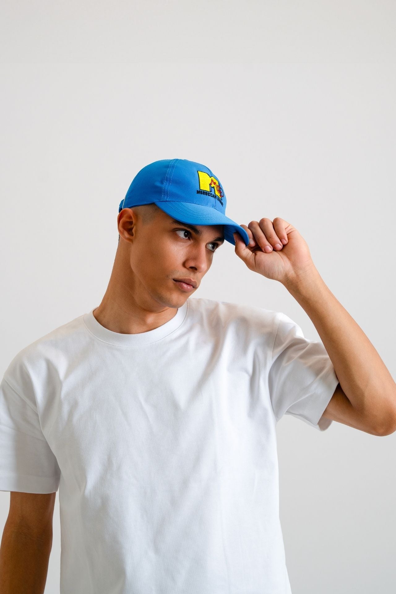 MAD BLUE HAT